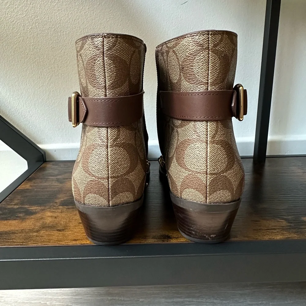 Coach Brown Ankle Boots - Picture 5 of 7